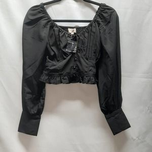Girl Soul Black Long sleeve crop smocked back balloon sleeves  Med